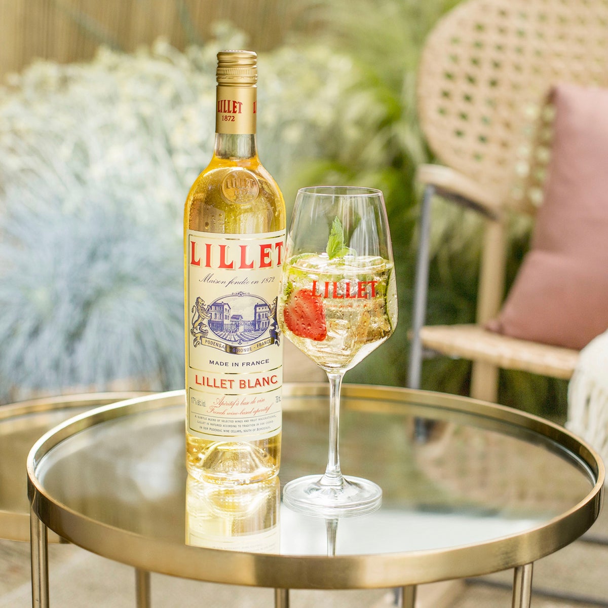 Recette cocktail Lillet Tonic : idée apéritif vin blanc I ...